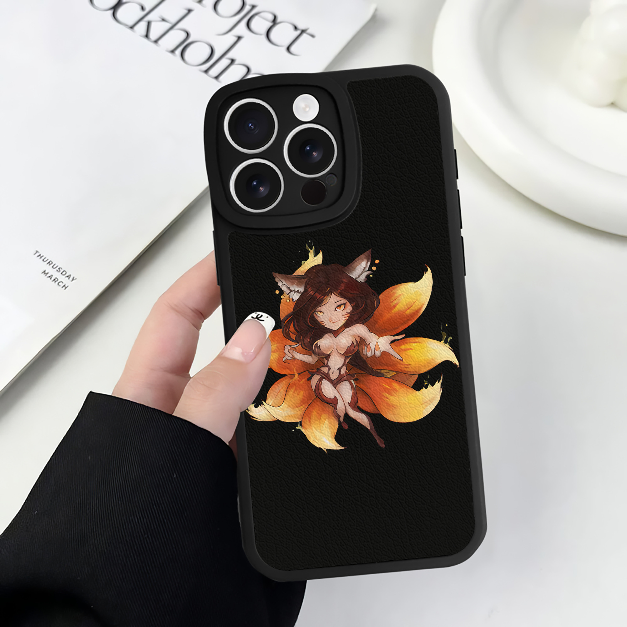 リーグ・オブ・レジェンド League of Legends LOL 【iPhone 16シリーズ対応】シリコンスマホケース（レザー調） 材質：シリコン